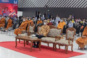 อ.กฤตพล แสงซื่อ นักพยากรณ์ โหราศาสตร์สิบลัคนา   รับรางวัลอันทรงเกียรติ "ครุฑสุบรรณกาย" บุคคลต้นแบบความดีและความสำเร็จแห่งปี 2565 "ต้นแบบและการสร้างแรงบันดาลใจการใช้ชีวิตดีเด่น"