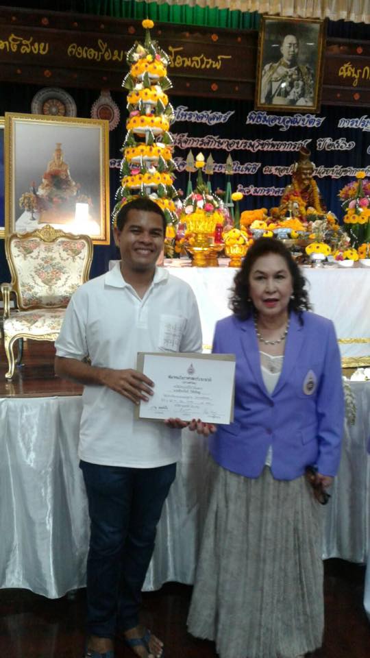 27067429_532644063795117_2329099936473438954_n